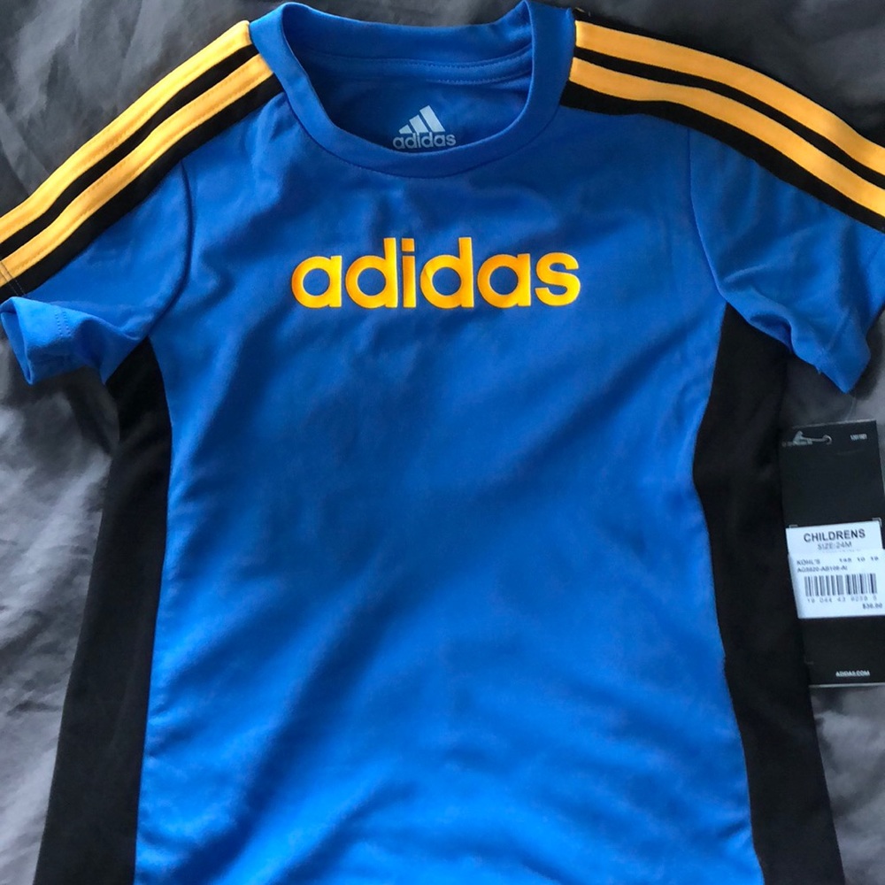 Children’s 2 piece athletic set